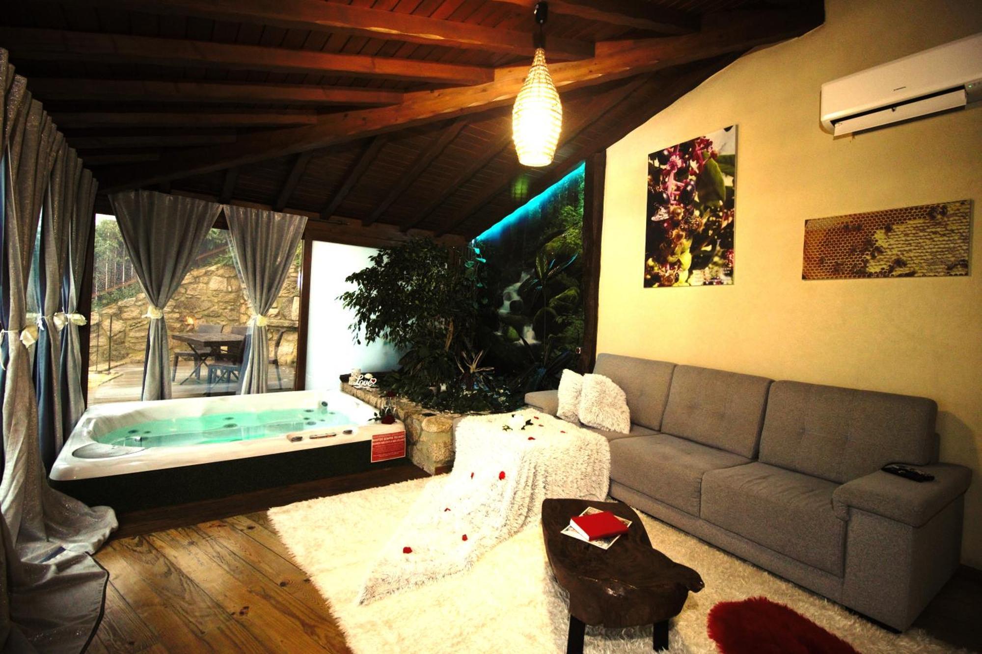 Hotel Casa Favo De Mel - Jacuzzi Privado & Lareira - Piscina Arcos de Valdevez Exterior foto